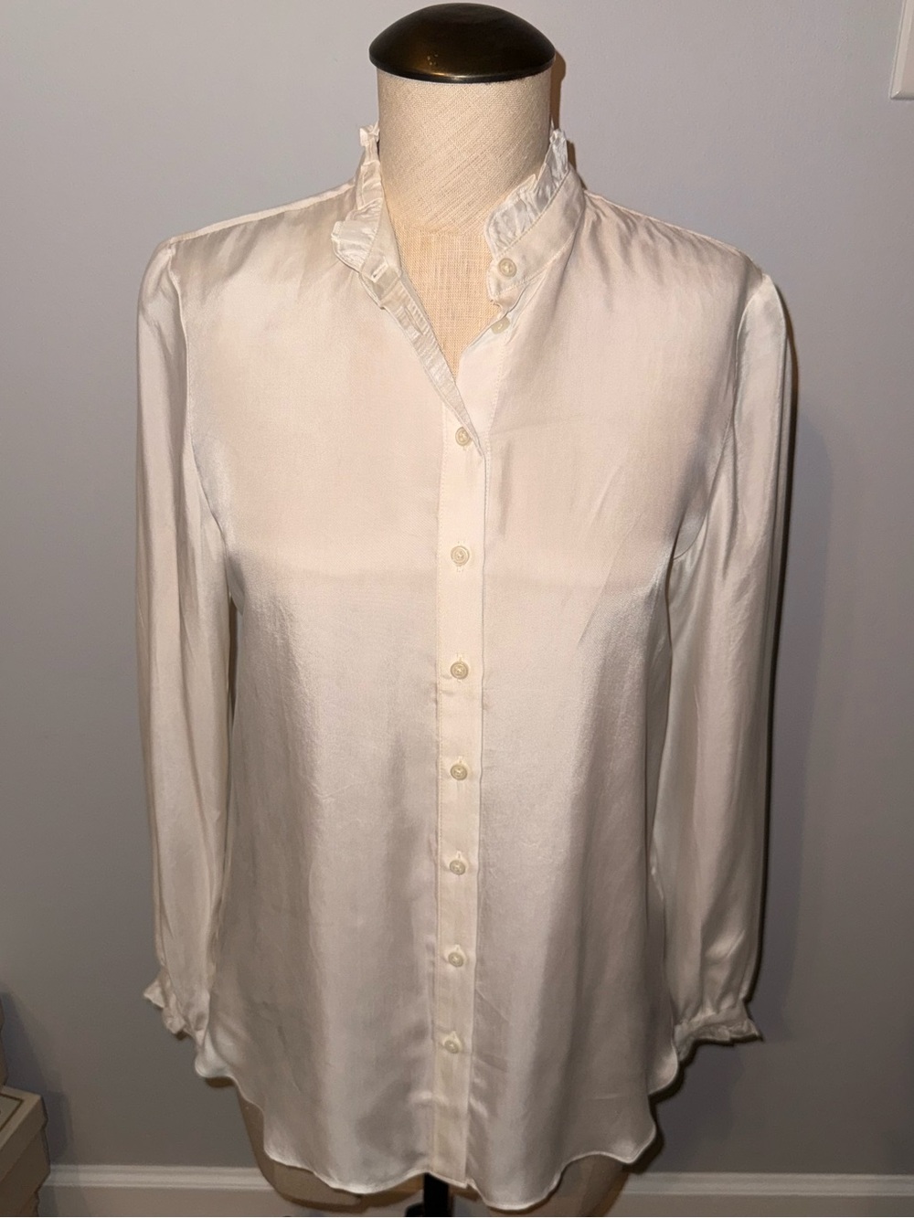 NWT J Crew Ruffle Long Sleeve Blouse Ivory Size XS